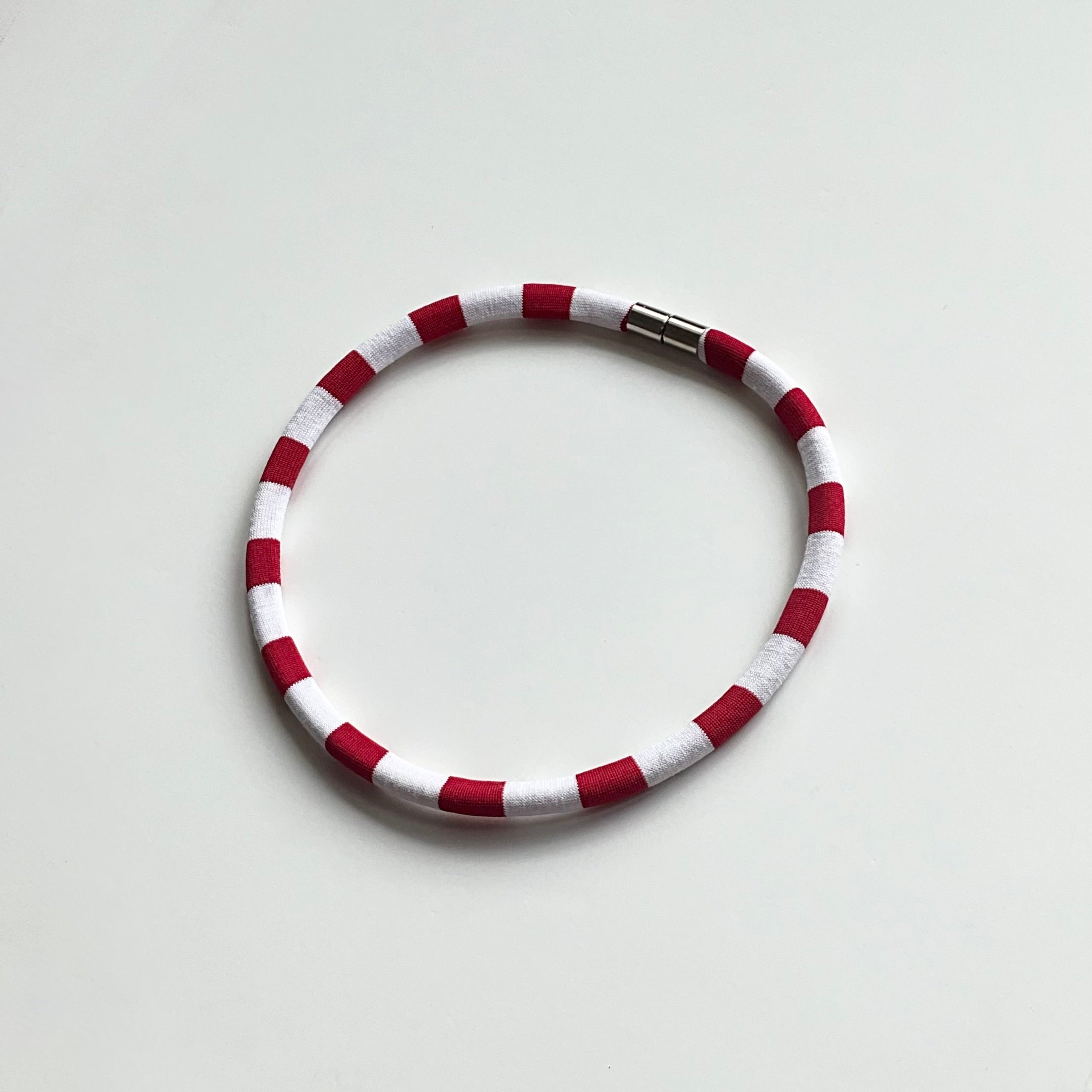 Slims Necklace Single Red & White Stripes