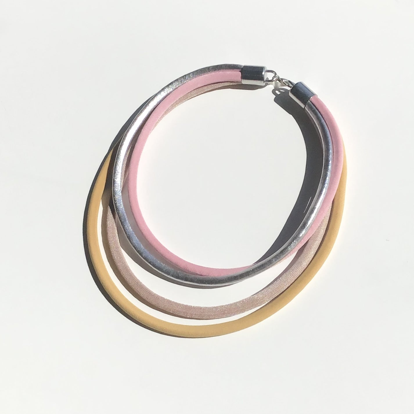SLIMS NECKLACE Blush