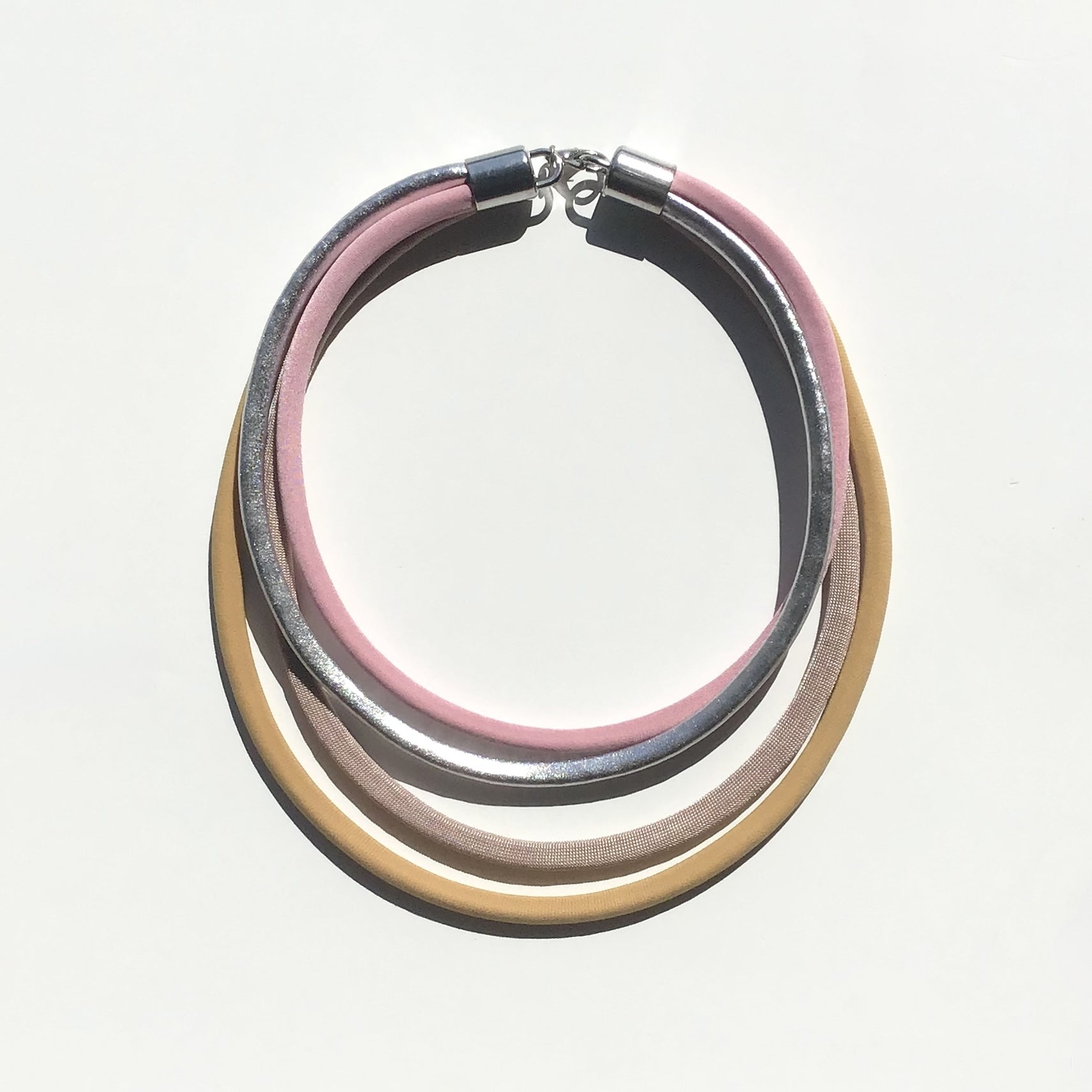 SLIMS NECKLACE Blush