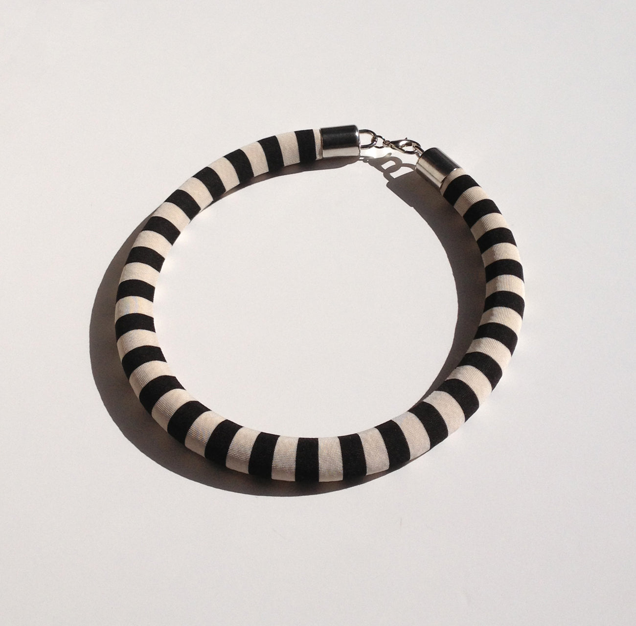 Franny Necklace Black & White Stripes