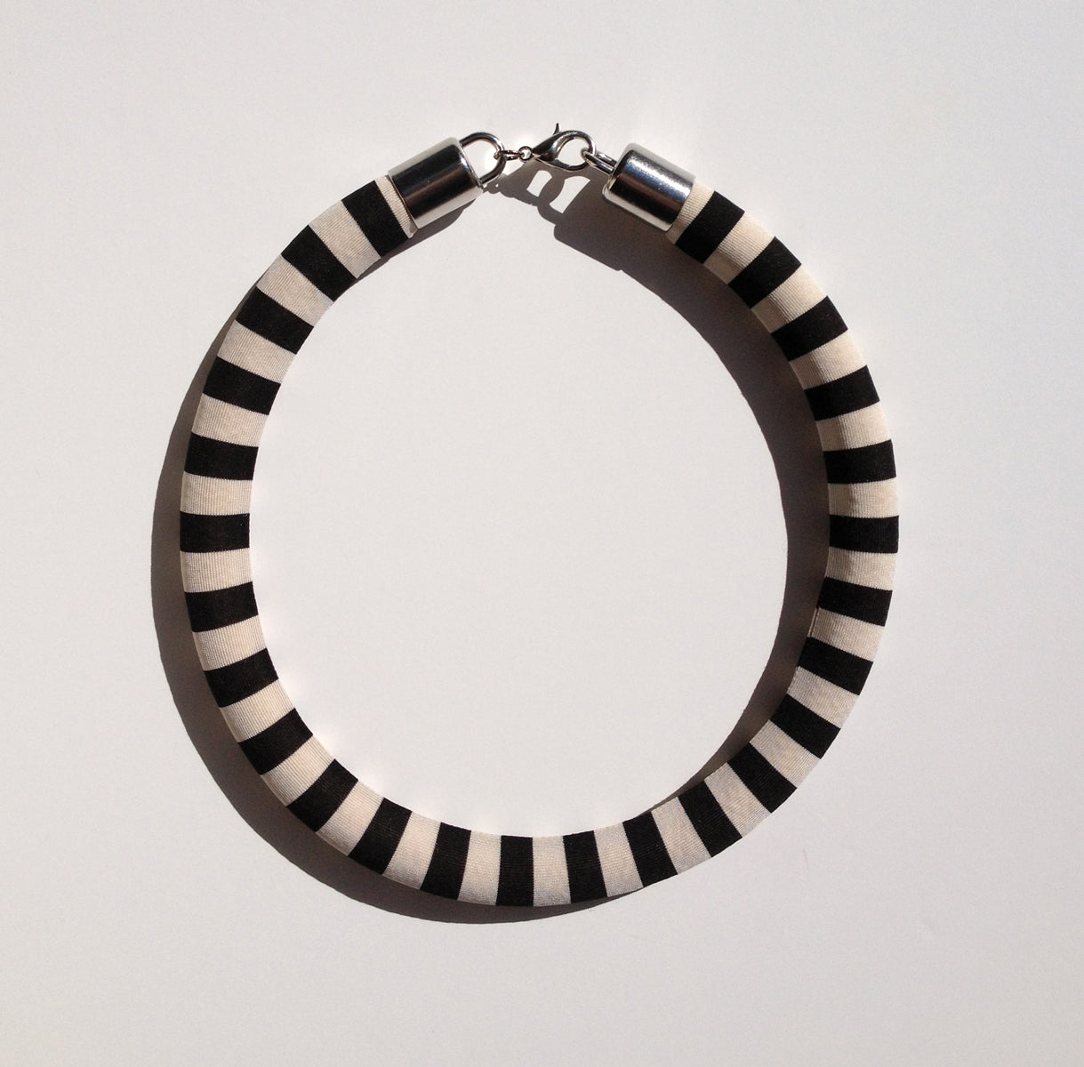 Franny Necklace Black & White Stripes