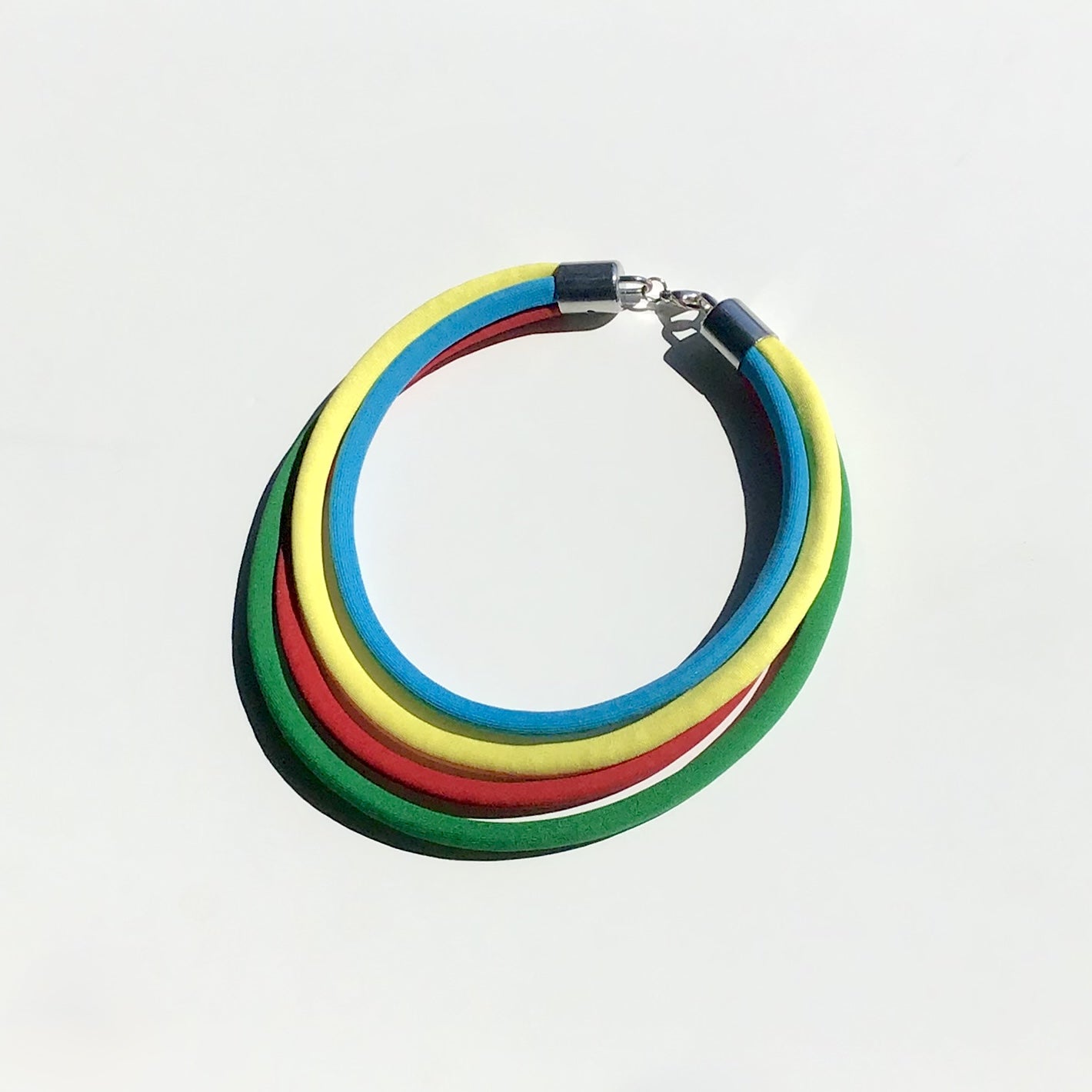 SLIMS NECKLACE Crayon