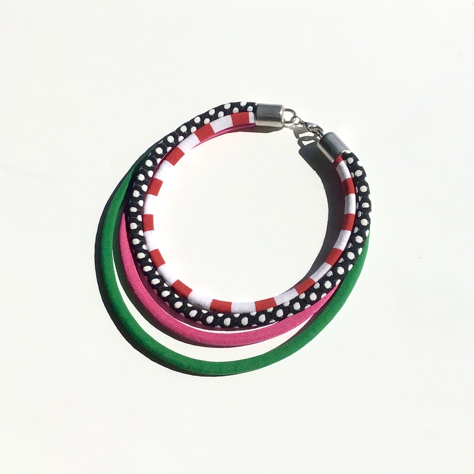 SLIMS NECKLACE Kite